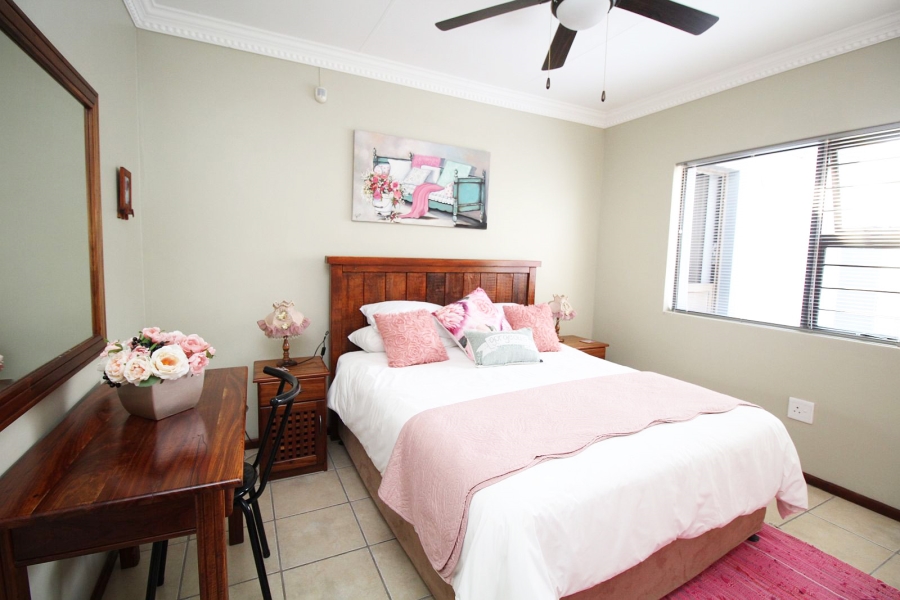 4 Bedroom Property for Sale in Country Club Western Cape